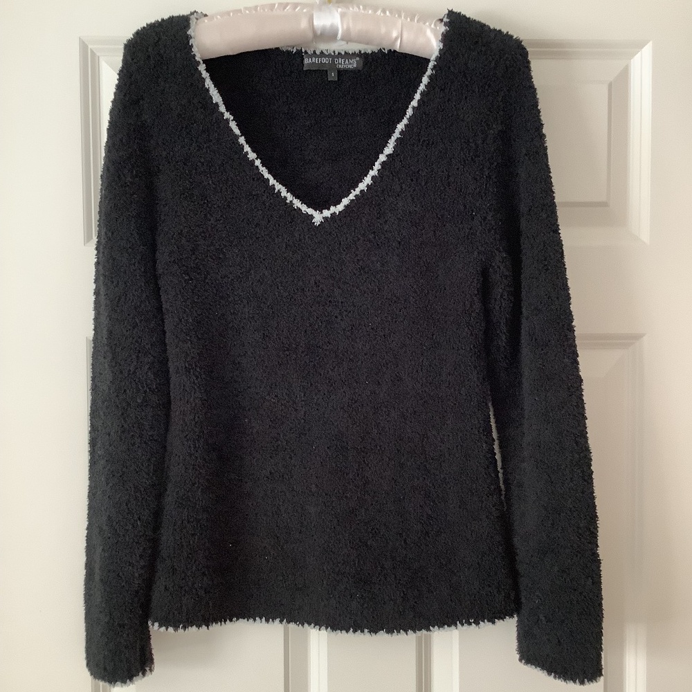 Barefoot Dreams Cozy Chic Pullover, Size S, Black with White Trim